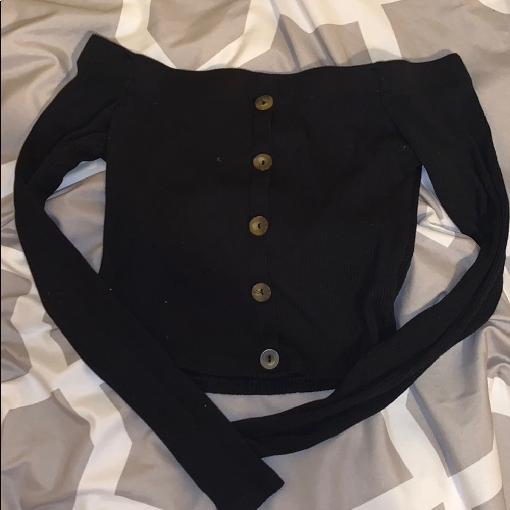 Black buttoned top